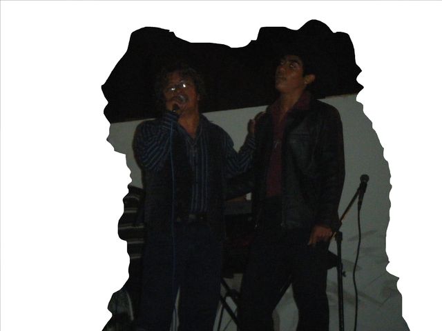 UN DUETO CON JOHANNY